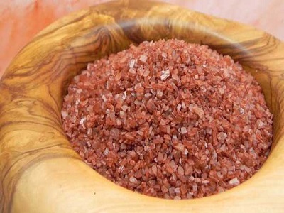 ویژگی و خواص سنگ نمک قرمز-پاینده نمک
